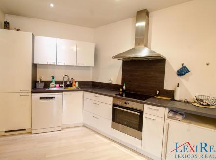 Pronájem bytu, 2+kk, 57 m²