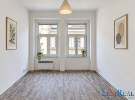 Pronájem bytu, 1+1, 35 m² obrázek