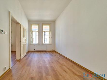 Pronájem bytu, 2+kk, 35 m²