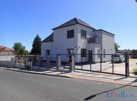 Pronájem bytu, 3+1, 84 m²