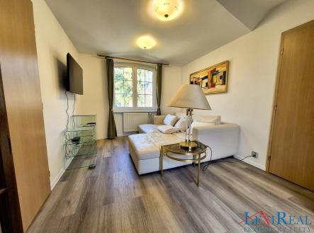 Pronájem bytu, 2+1, 45 m²