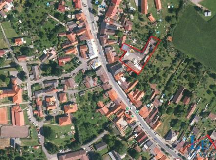 Prodej výrobní prostor, 1 980 m²