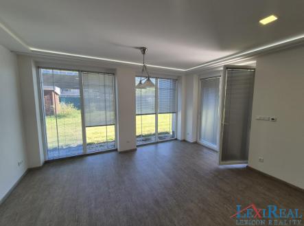 Pronájem bytu, 2+kk, 68 m²