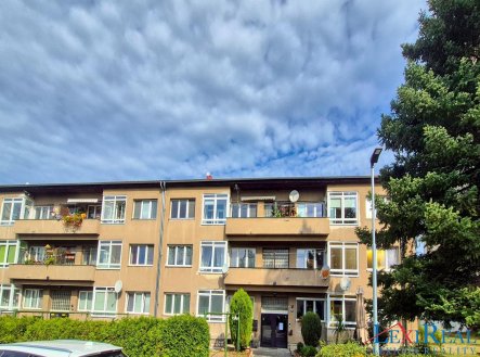 Byt 3+1, Beroun 86 m2, lodžie, parkování