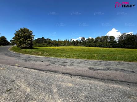 Prodej - pozemek pro komerční výstavbu, 8 784 m²