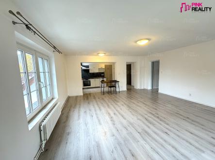 Pronájem bytu, 2+kk, 81 m²