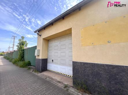 Prodej - komerční objekt, administrativní budova, 301 m²