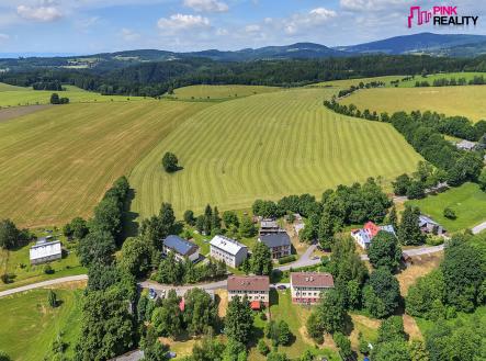 Prodej nájemního domu, 460 m²