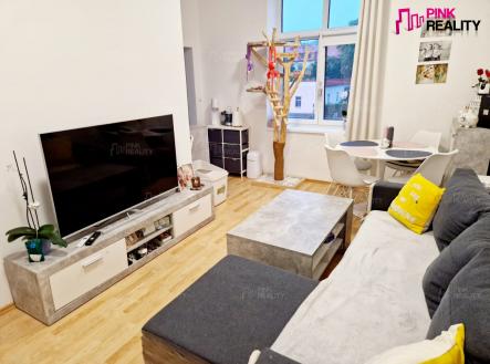 Pronájem bytu, 2+kk, 45 m²