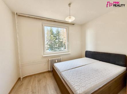 Pronájem bytu, 1+1, 37 m²