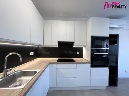 Pronájem bytu, 2+kk, 45 m²