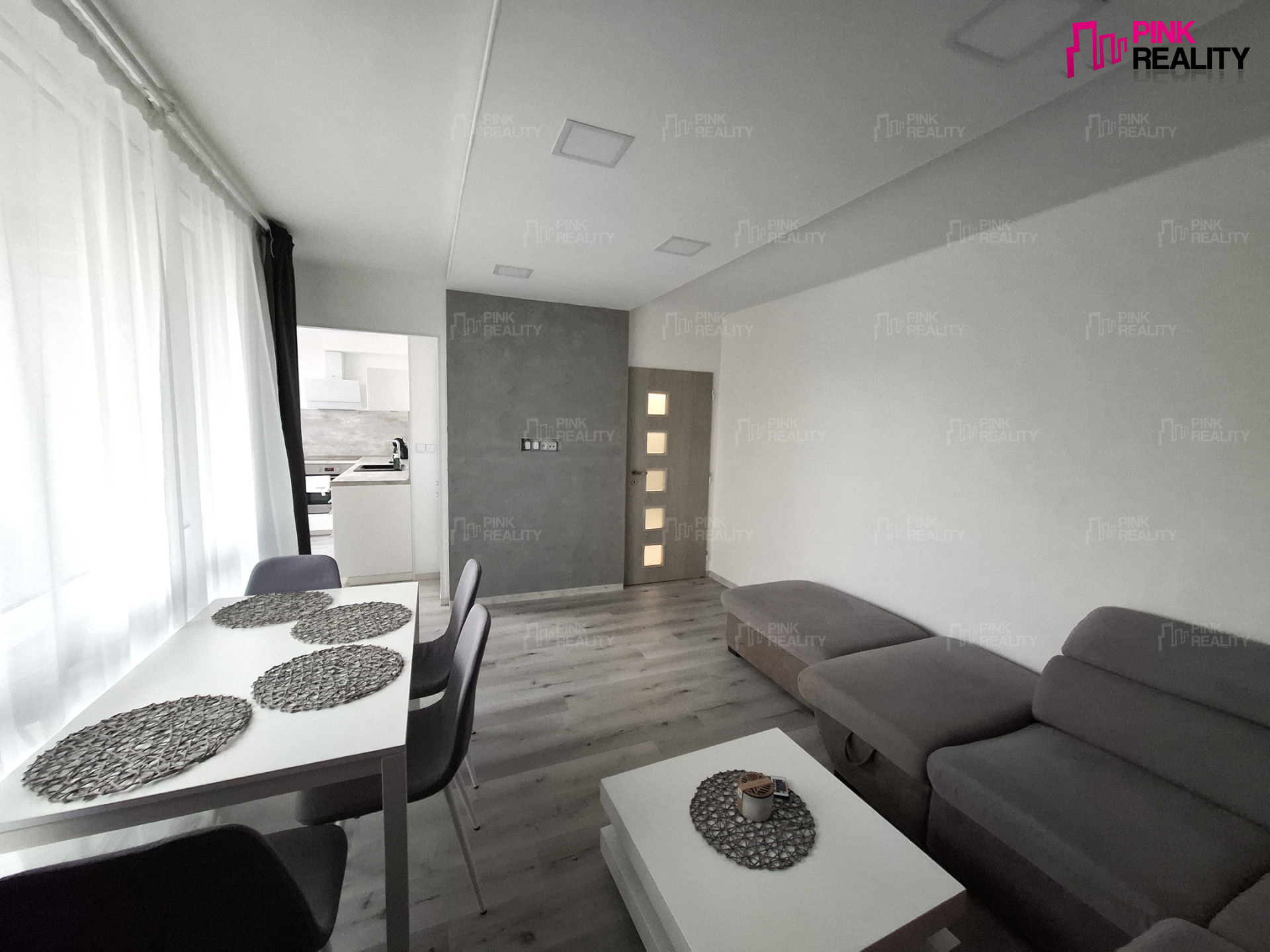 Pronájem bytu 3+1 Hradec Králové