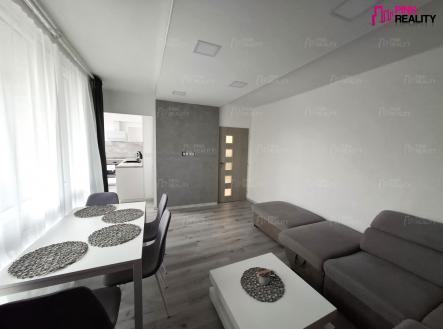 Pronájem bytu, 3+1, 73 m²