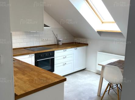 Pronájem bytu, 2+kk, 64 m²