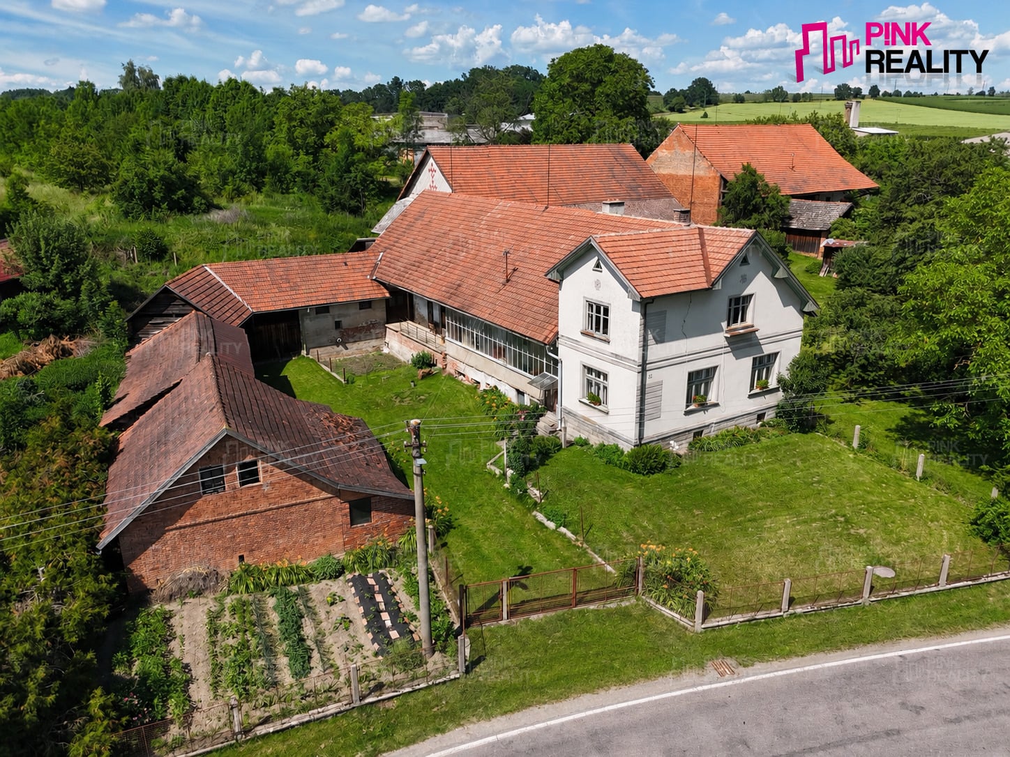 Prodej zemědělské usedlosti Synkov - Slemeno, okres Rychnov nad Kněžnou