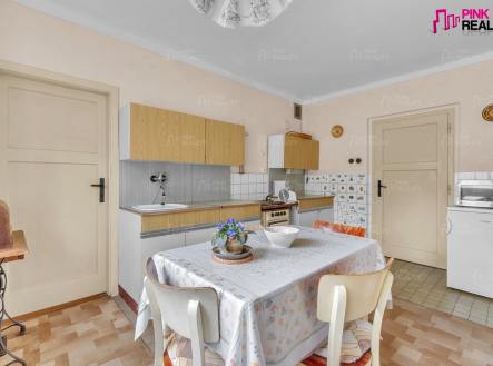 Prodej domu/vily, 179 m²