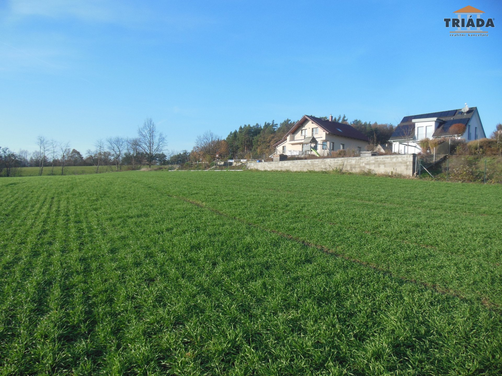 Prodej pozemku na stavbu několika RD