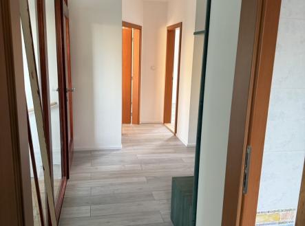 Pronájem bytu, 3+kk, 61 m²