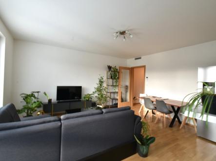 Pronájem bytu, 3+kk, 80 m²