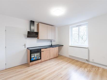 Pronájem bytu, 2+kk, 40 m²