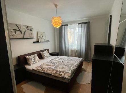 Pronájem bytu, 3+1, 80 m²