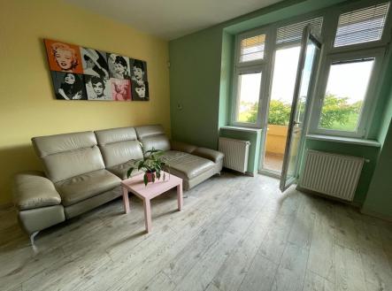 Pronájem bytu, 2+kk, 60 m²