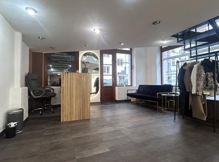 Pronájem obchodní prostor, 118 m²