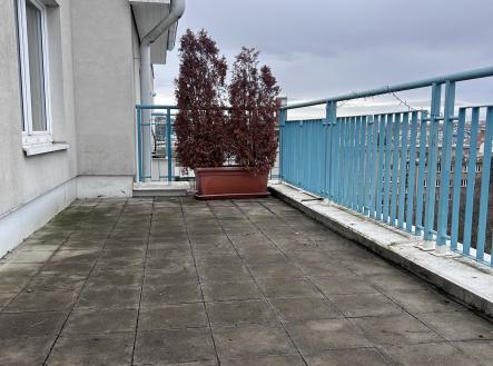 Pronájem bytu, 3+kk, 93 m²