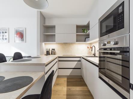 Pronájem bytu, 2+kk, 55 m²