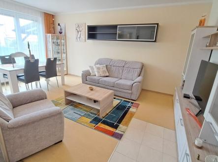 Pronájem domu/vily, 198 m²