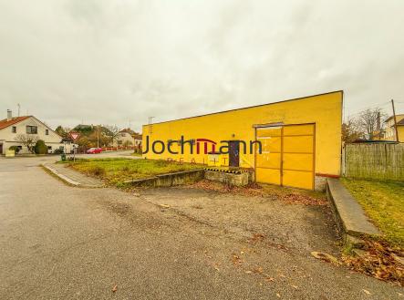 Prodej obchodní prostor, 450 m²