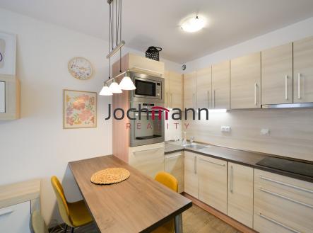 Pronájem bytu, 1+kk, 35 m²