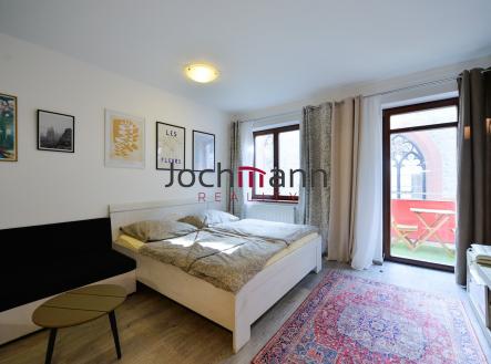 Pronájem bytu, 1+kk, 35 m²