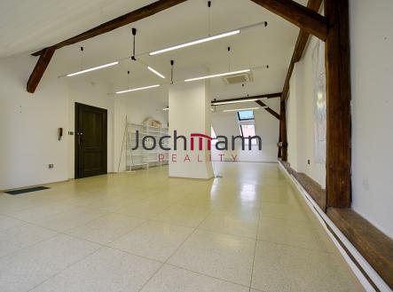 Pronájem kanceláře, 63 m²