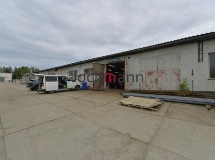 Pronájem komerčního objektu, sklad, 130 m²