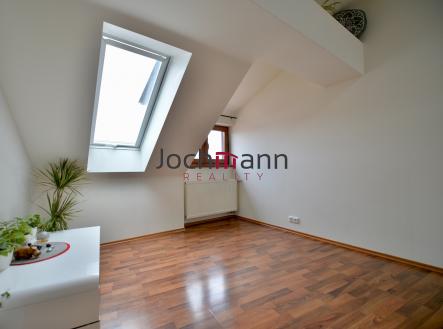 Pronájem bytu, 1+kk, 49 m²