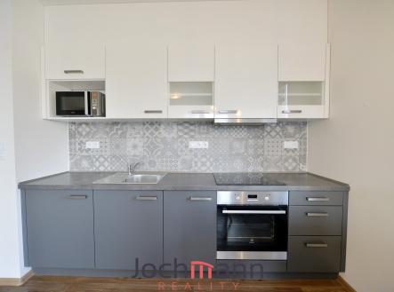 Pronájem bytu, 1+kk, 38 m²