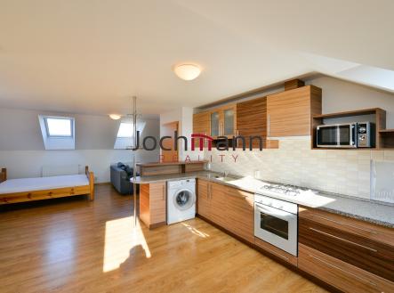 Pronájem bytu, 1+kk, 40 m²