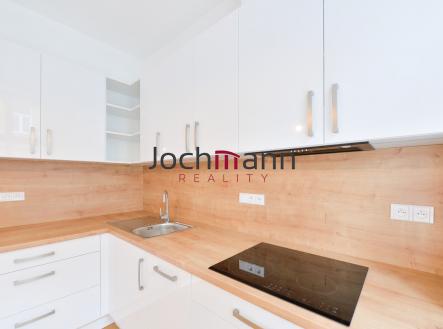 Pronájem bytu, 3+kk, 90 m²