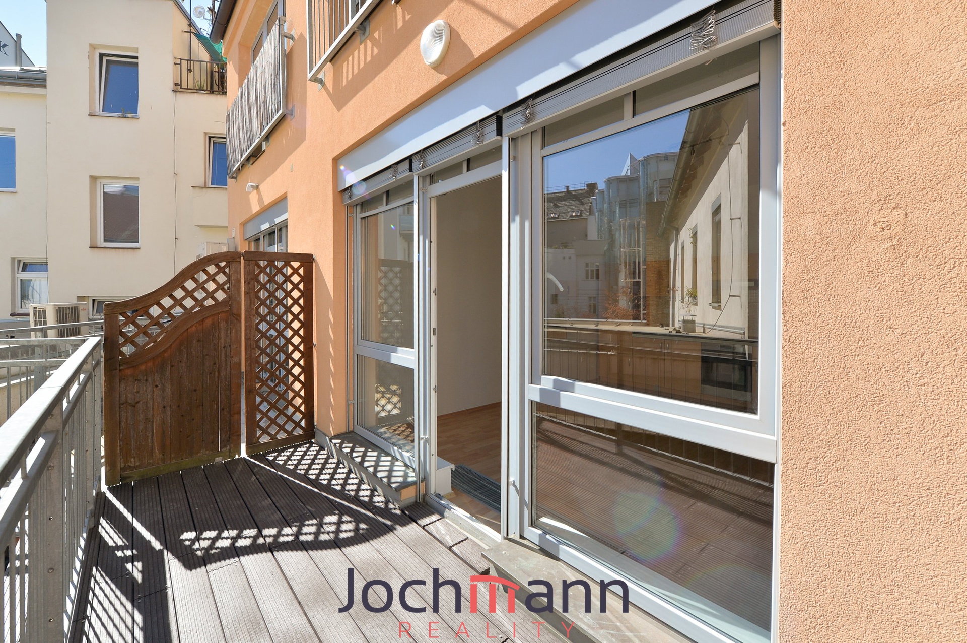 ADC4DF37-0E1A-4551-BC7A-D9A37D9A3A48