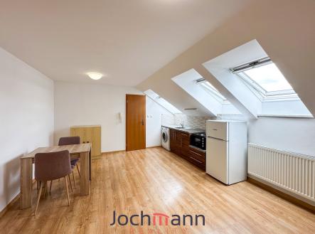 Pronájem bytu, 1+kk, 32 m²