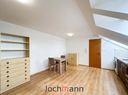 Pronájem bytu, 1+kk, 32 m²