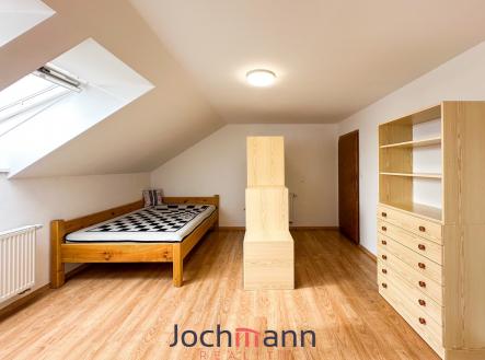 Pronájem bytu, 1+kk, 32 m²