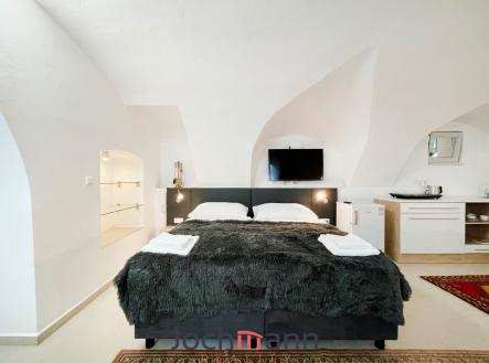 Prodej bytu, 1+kk, 63 m²
