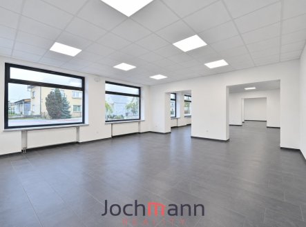 Pronájem obchodní prostory, 501 m²