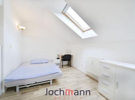 Pronájem bytu, 1+kk, 34 m²