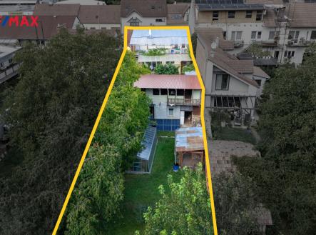 Prodej nájemního domu, 350 m²