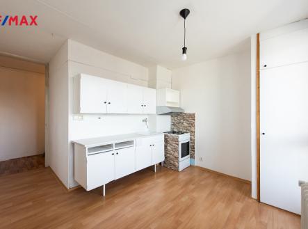 Prodej bytu, 1+1, 49 m²