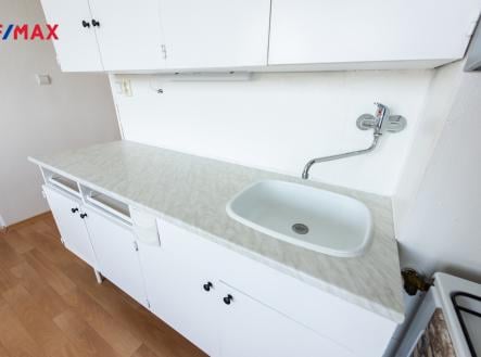 Prodej bytu, 1+1, 49 m²