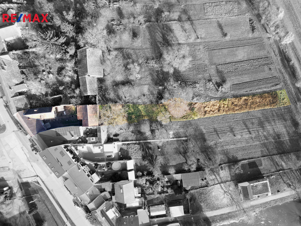 Pozemek Hrušovany u Brna